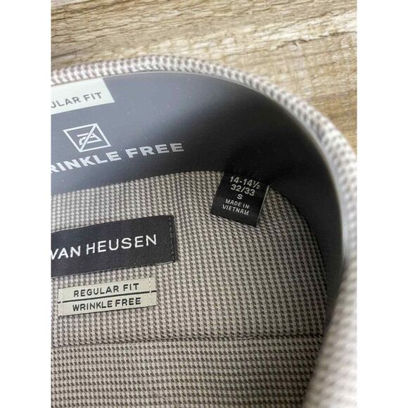 Van Heusen Men's Dress Shirt Regular fit Grey wrinkle free 14-14.5 32-33 Button - Picture 4 of 5